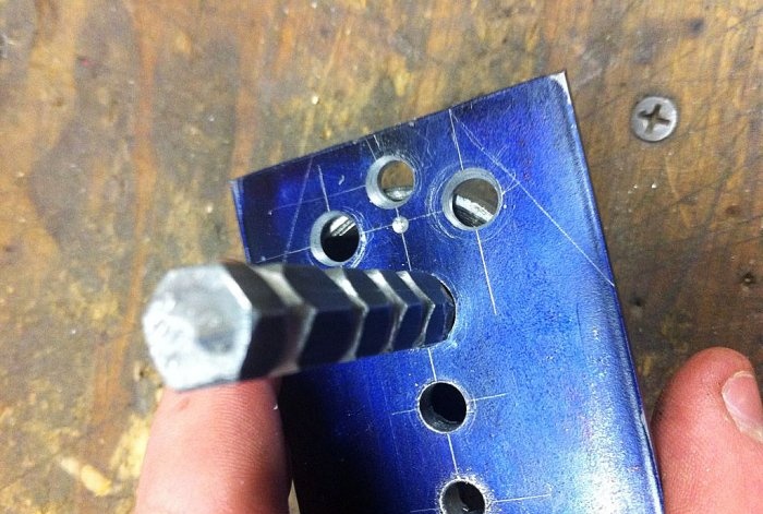 Jak zrobić sześciokątny otwór w metalu