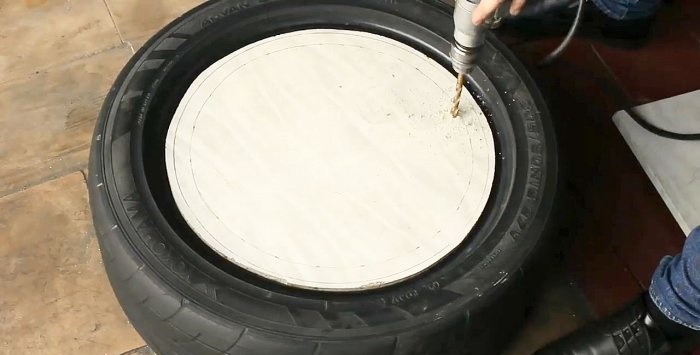 Colonne de pneu