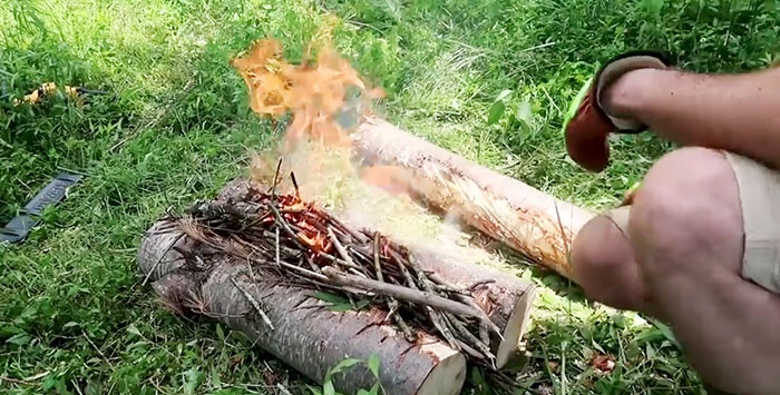 Șapte moduri de a face un foc în natură