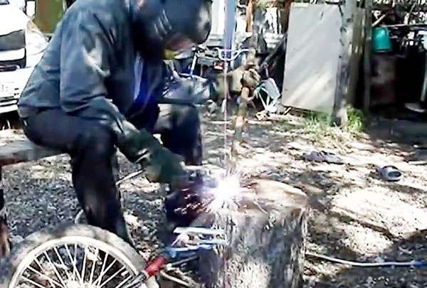 Hvordan lage en hobberpotet fra en gammel sykkel