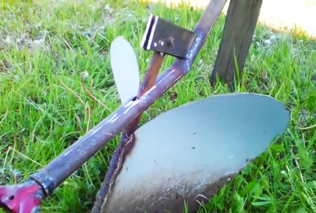 How to make a hand hobber potato from an old bike