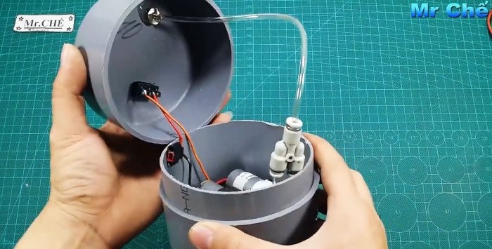Hoe maak je een draagbare batterij-aangedreven compressor