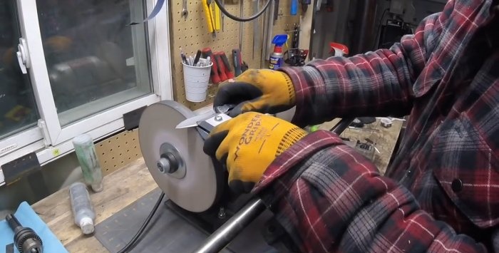 Ako vyrobiť ťažké orezávátko pre ľahké ostrenie nožov