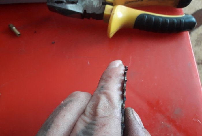 Što se može napraviti od slomljene nožne pile