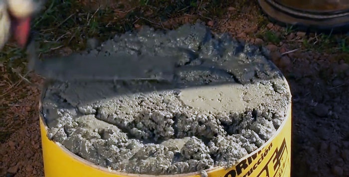 Cum să umpleți rapid și ieftin fundația pe suporturi din beton