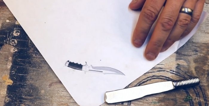 Come trasformare un bullone in un bellissimo piccolo coltello da caccia souvenir