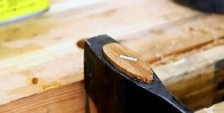 How to replace the old ax with a new one. Use oil instead of wedge glue