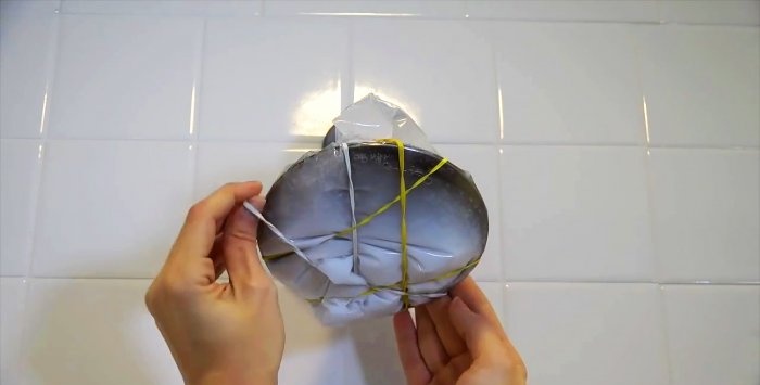 How to clean the shower head easily and quickly
