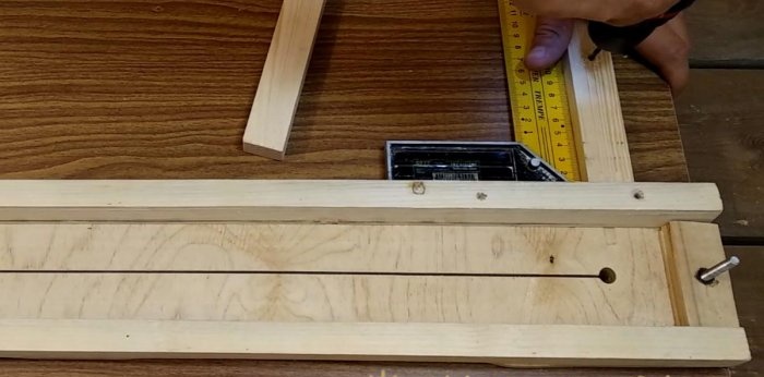Homemade jig stand for perfect cuts