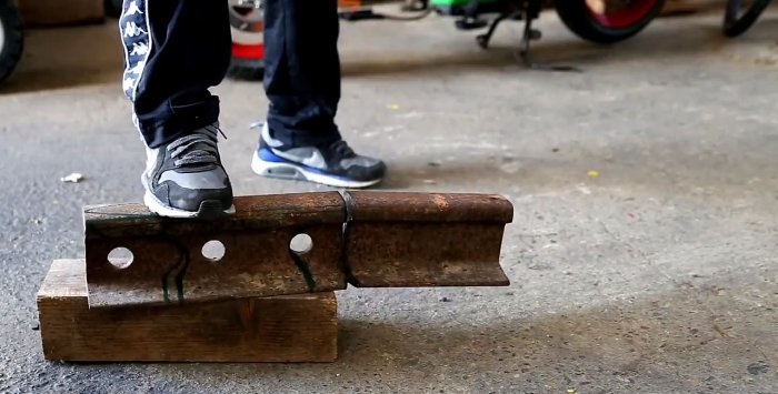 How to make an anvil from an old piece of rail