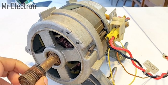 How to turn a motor from a washer into a 220 V generator