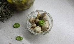 I don’t buy pickled mushrooms, I cook it myself according to a quick recipe in 15 minutes
