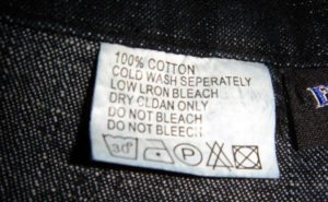 етикети на дрехи