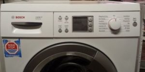 Máquina de lavar roupa Bosch não liga