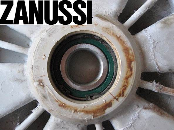 Ang pagpapalit ng tindig sa isang washing machine ng Zanussi