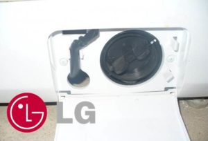 How to clean the filter of an LG washing machine
