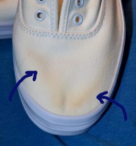 aparato Distracción Menos Las zapatillas blancas se volvieron amarillas después del lavado: qué hacer