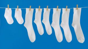 измиване на бели чорапи