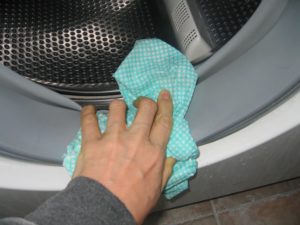 limpe a máquina após cada lavagem