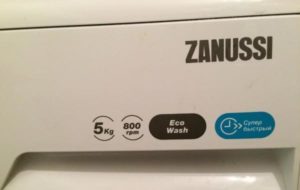 Đánh giá Zanussi ZWSE680V
