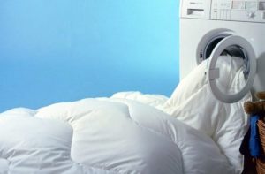 Как да перете памучно одеяло в пералня
