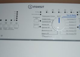 Tải hàng đầu máy giặt Indesit đánh giá