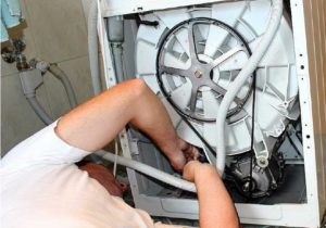 Which washing machines are more likely to be repaired?