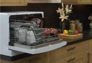 Rating compact dishwashers