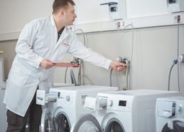 Hvordan foretages en uafhængig undersøgelse af vaskemaskinen?