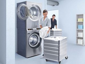 Сложени пералня и сушилня Miele