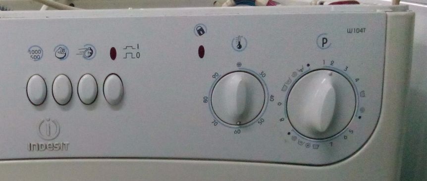 Панел Indesit W104T